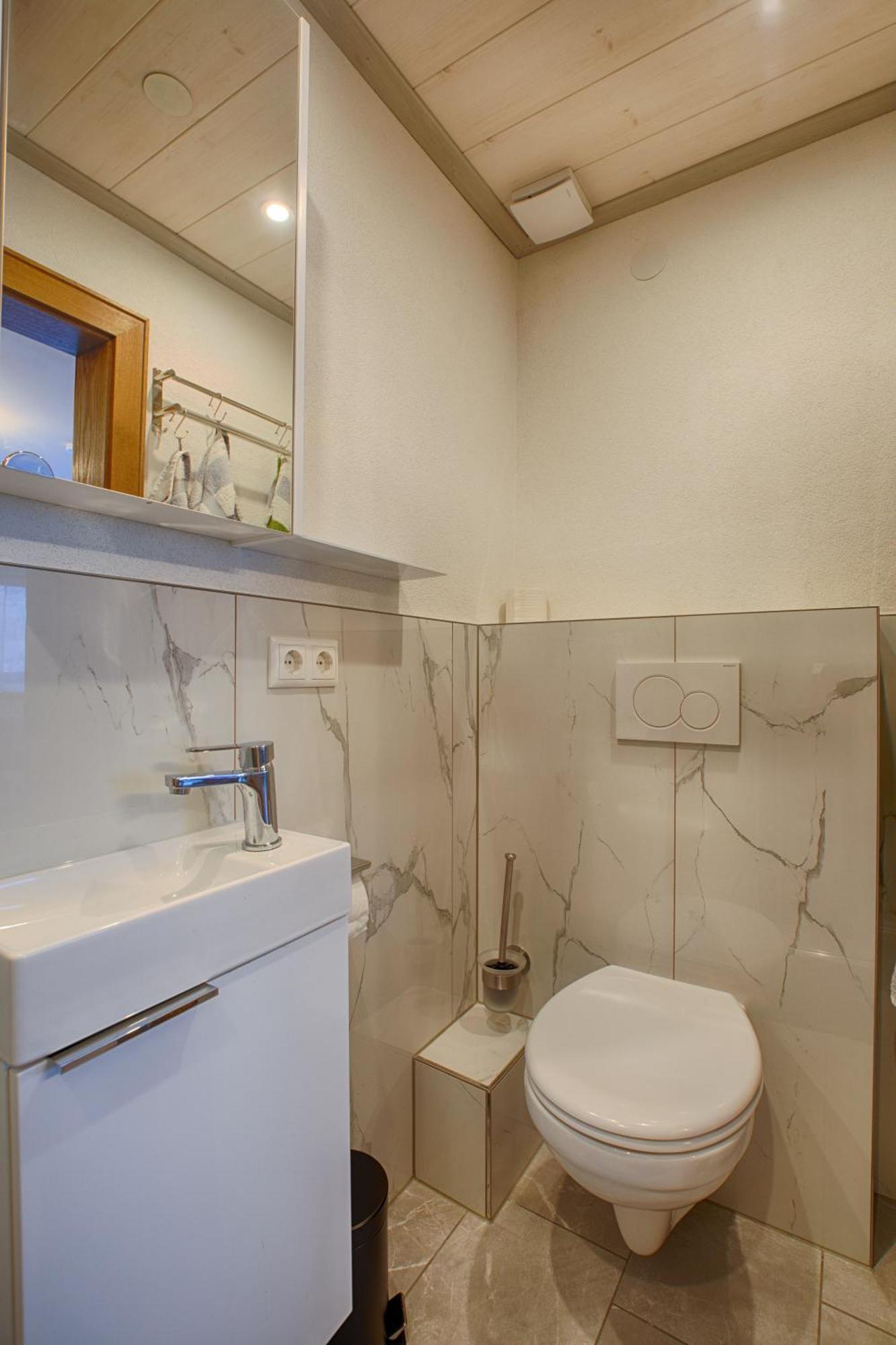 Haus Burgel Inklusive Koenigscard Apartment Vils Bagian luar foto